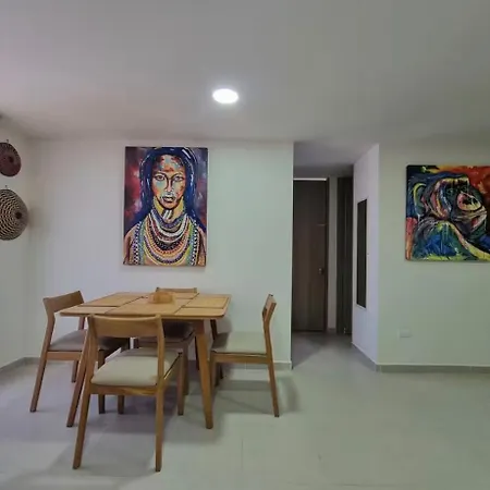 Apartamento Moderno Y Práctico, Cerca Del Mar Y El Aeropuerto Cartagena